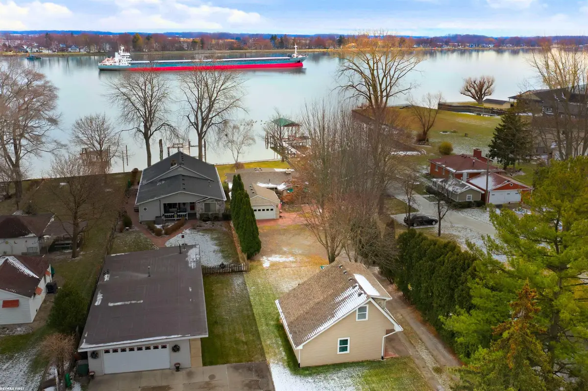 8401 River RD, Cottrellville Township, MI 48039 - Image #1