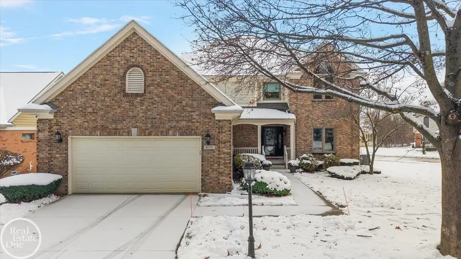 8600 Invitational DR, Washington, MI 48094 - Image #2