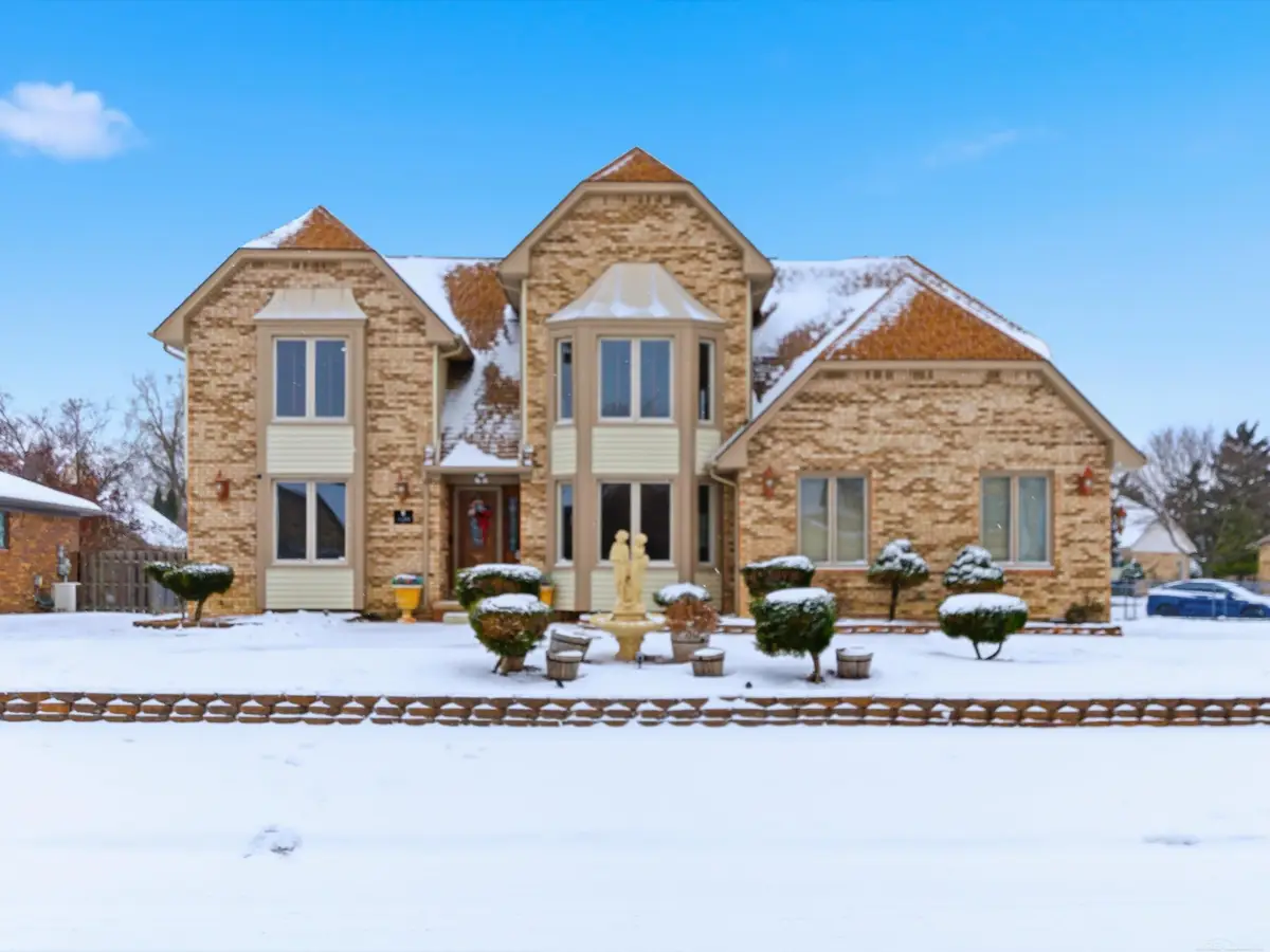 40393 FORDWICH DR, Sterling Heights, MI 48310 - #1