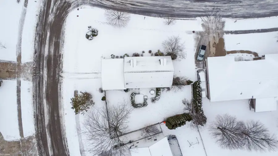 422 Colorado AVE, Marysville, MI 48040 - Image #3