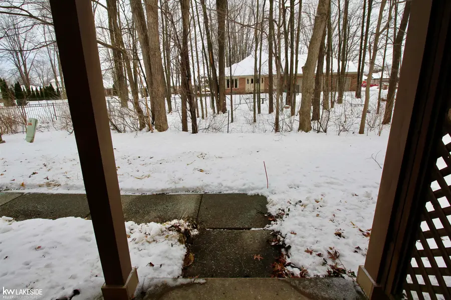 68116 Rosewood LN, Richmond, MI 48062 - Image #3