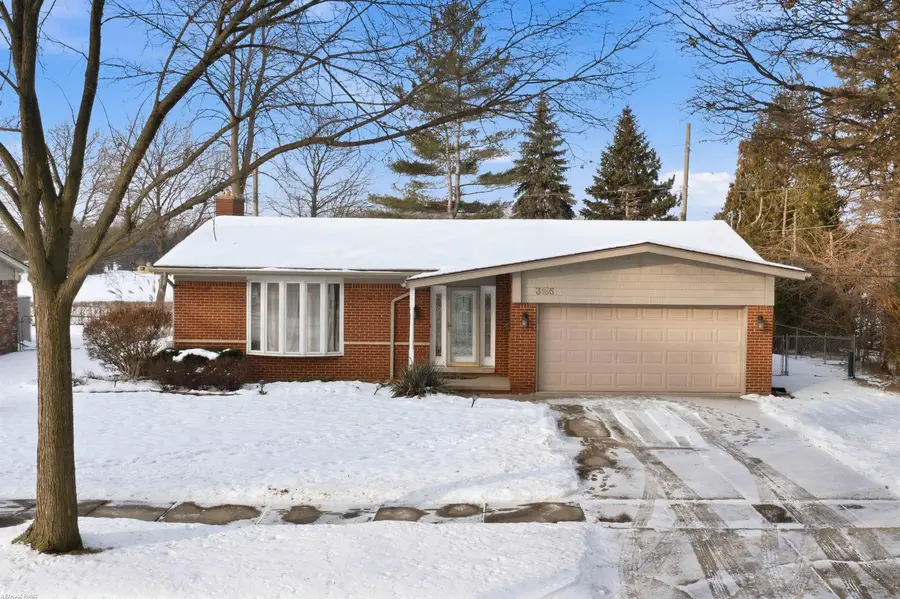 31651 Carmody ST, Warren, MI 48092 - Image #2