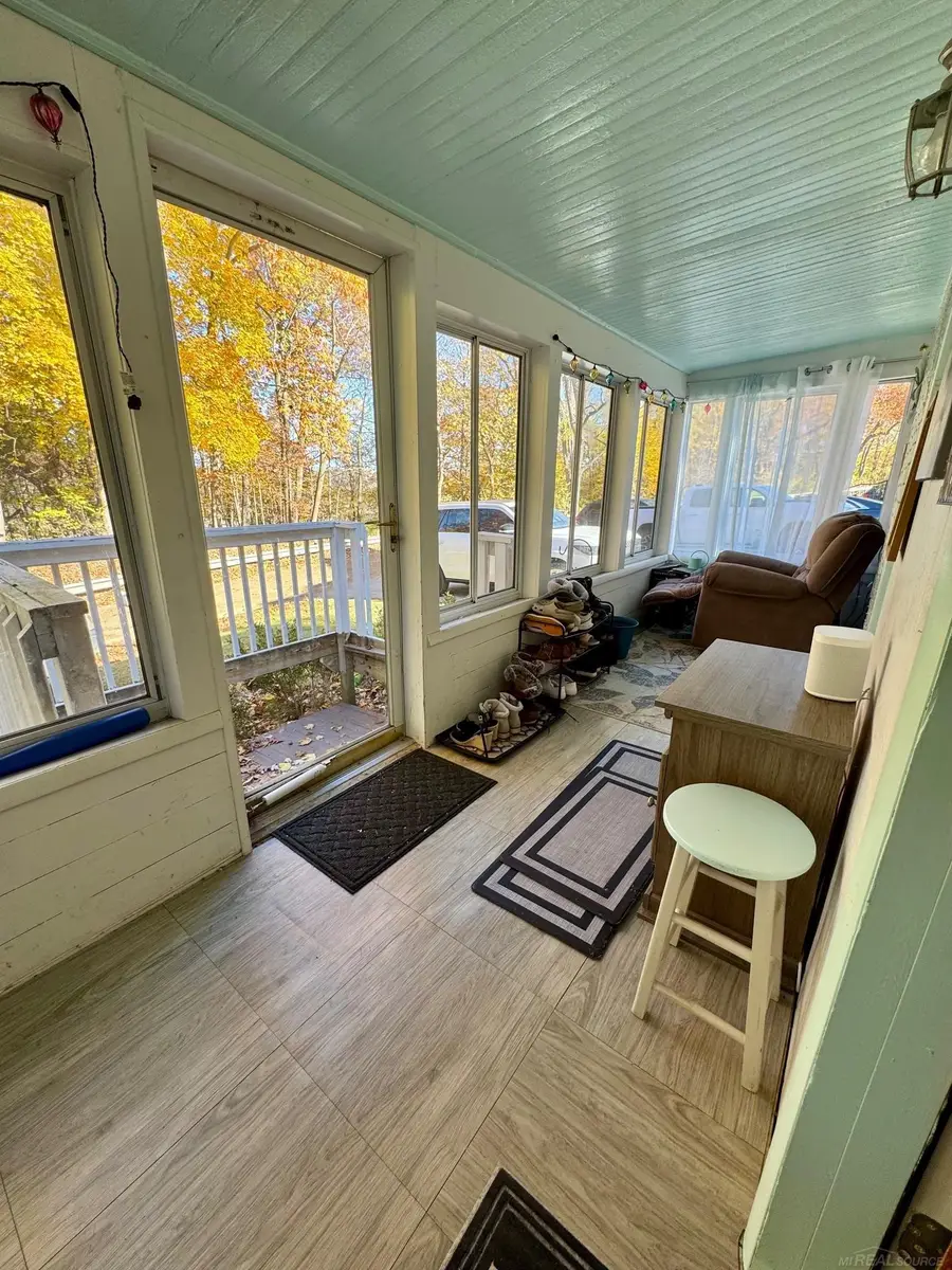 85 Childress AVE, Rochester Hills, MI 48307 - Image #3