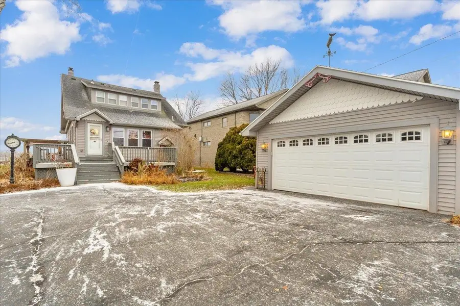 4979 Pointe Tremble RD, Algonac, MI 48001 - Image #3