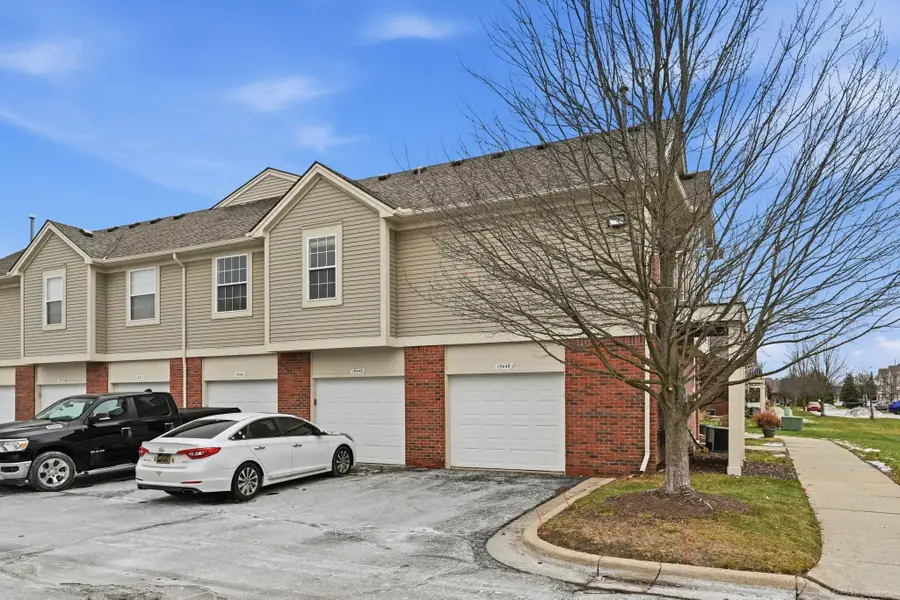 15449 Yale DR, Clinton Charter Township, MI 48038 - Image #2