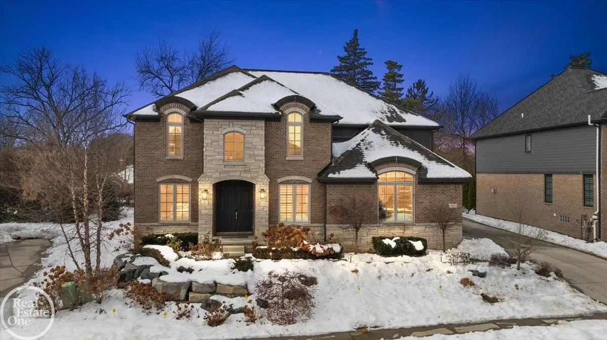 4919 Park Manor, Troy, MI 48098 - Image #1