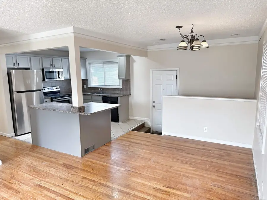 28859 Floral, Roseville, MI 48066 - Image #2