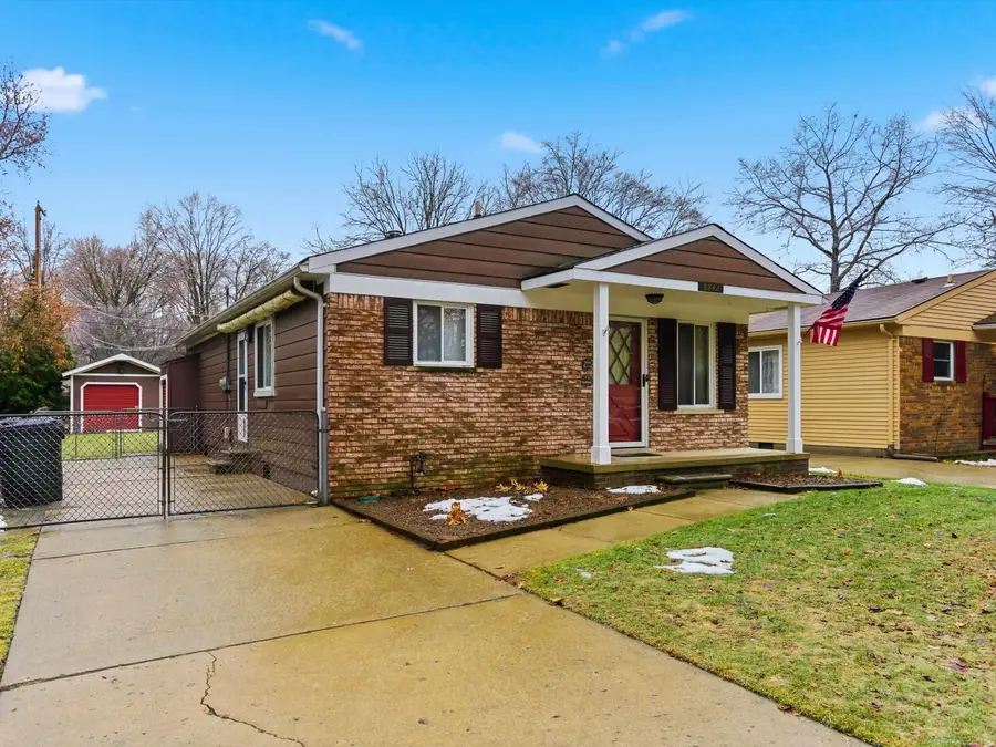 8842 Janis ST, Shelby Charter Township, MI 48317 - Image #3