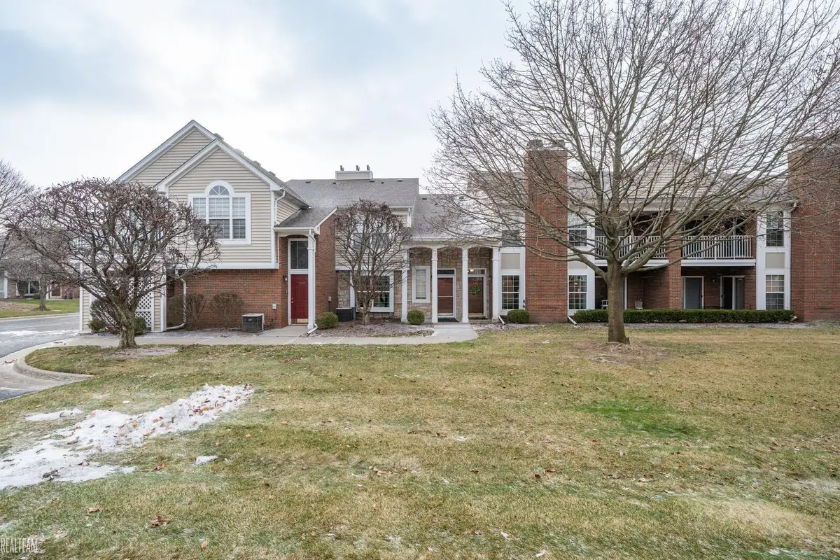 4287 Berkshire, Sterling Heights, MI 48314 - Image #1