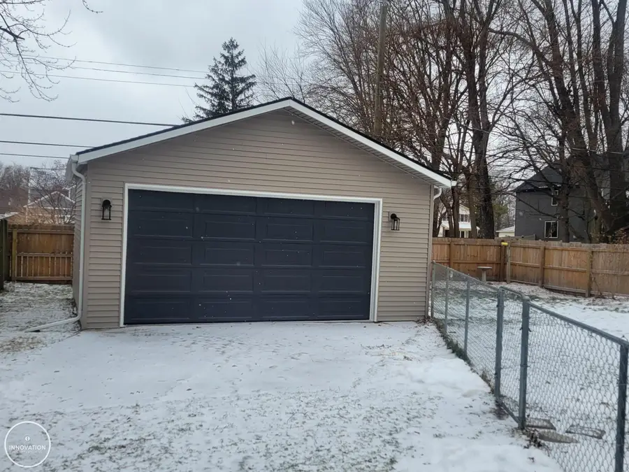 3232 Harrison, Rochester Hills, MI 48307 - Image #2