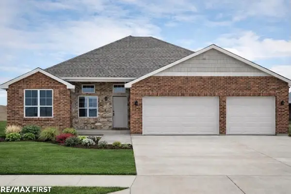 45215 Fairchild RD, Macomb, MI 48042