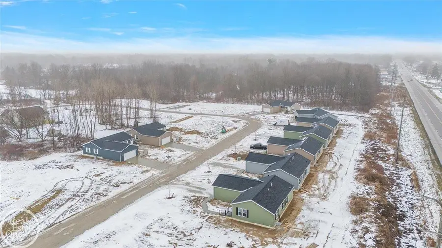 4208 Sugar Maple RUN, Flint, MI 48506 - #2
