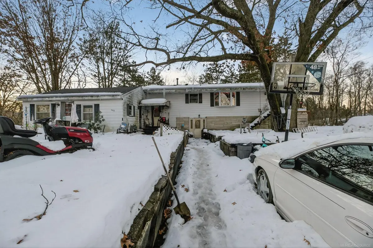3481 Cloverville, Fruitport, MI 49415 - Image #1
