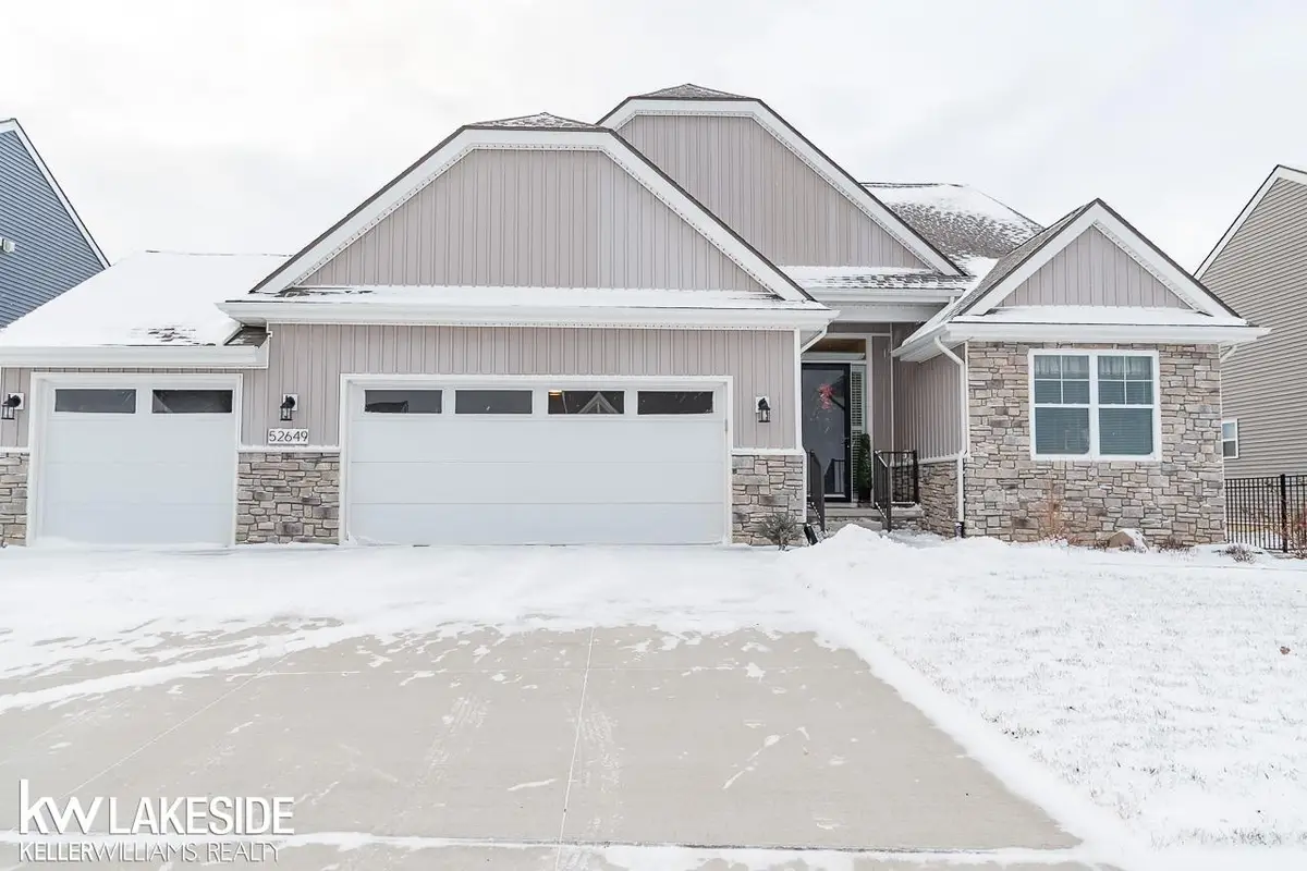 52649 Wellington Valley DR, Macomb, MI 48042 - Image #1