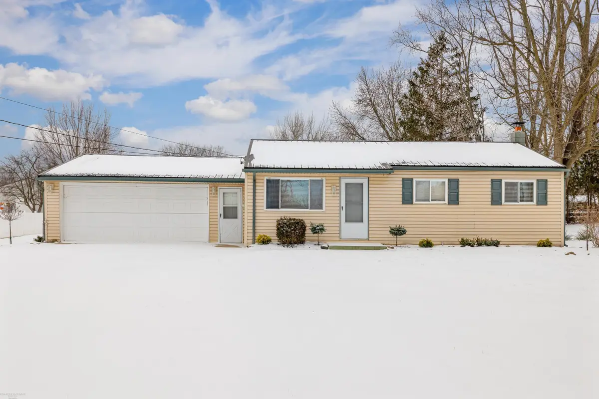 16445 29 Mile Rd RD, Ray, MI 48096 - Image #1