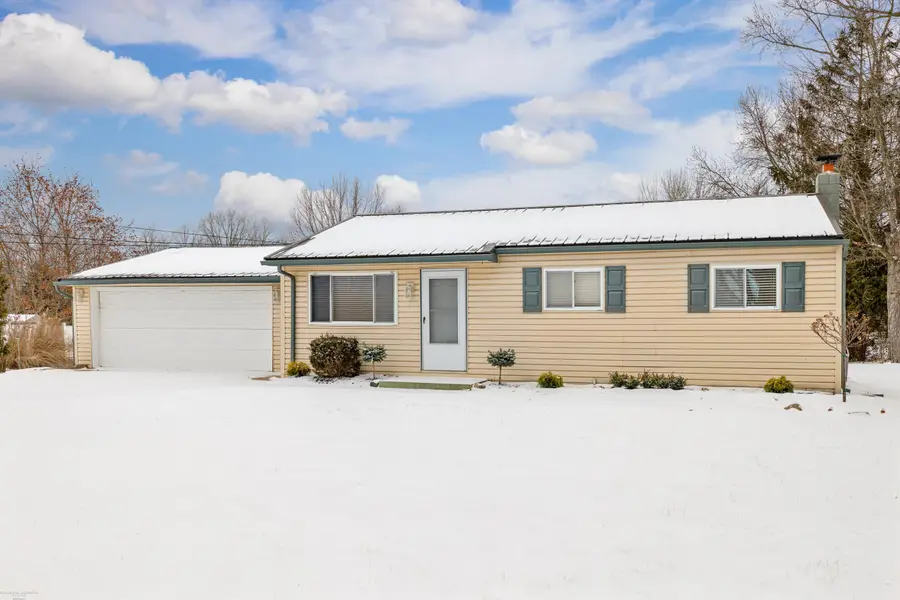 16445 29 Mile Rd RD, Ray, MI 48096 - Image #2