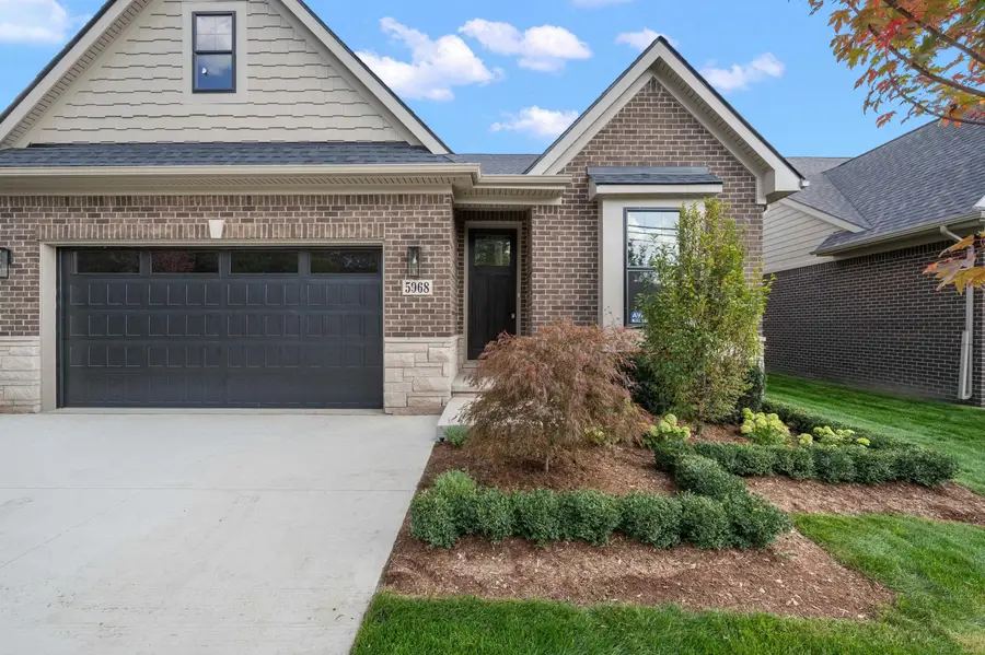 5944 Willow Grove, Troy, MI 48085 - Image #2