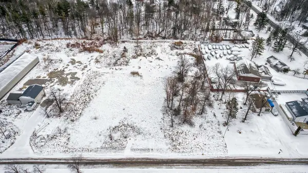 2469 2 Mile RD, BayCity, MI 48706