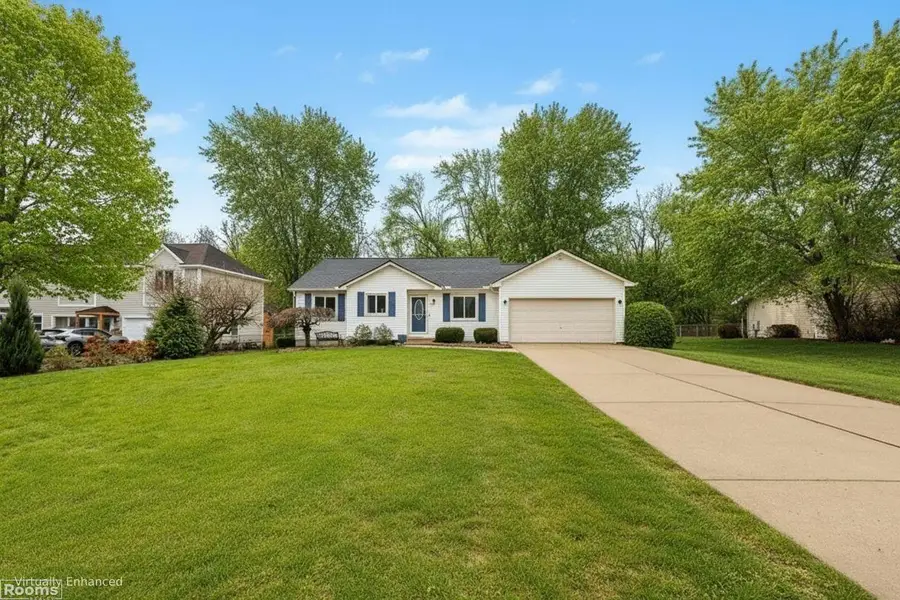 50151 Mile End DR, Utica, MI 48317 - Image #3
