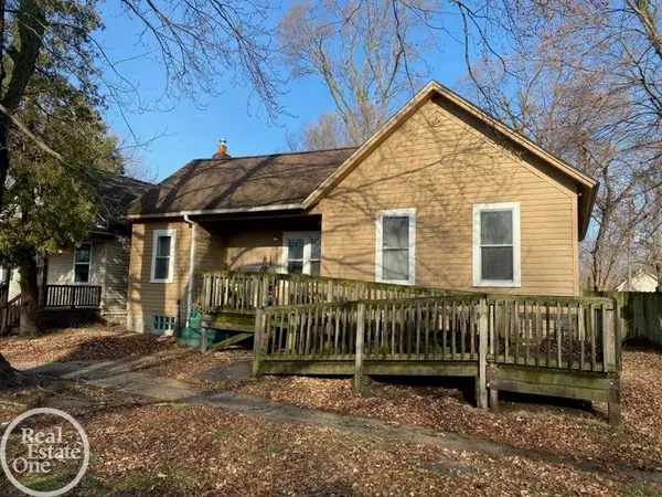 825 Minnie ST, PortHuron, MI 48060