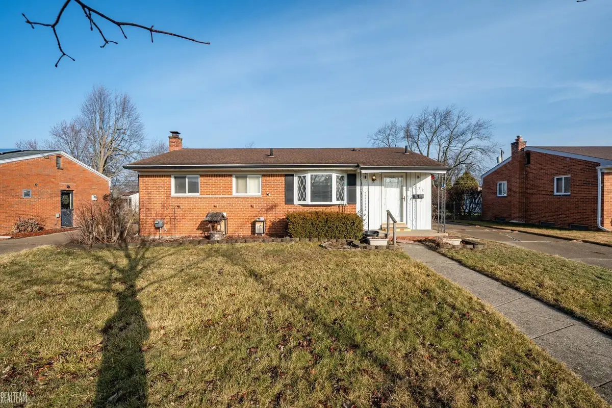 2159 Parliament DR, Sterling Heights, MI 48310 - Image #1