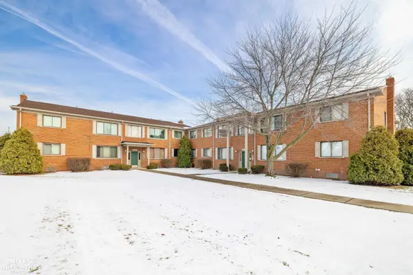 32616 Harper AVE, StClairShores, MI 48082