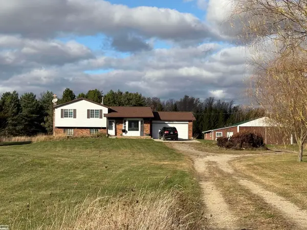 14830 Dudley RD, Lynn, MI 48097