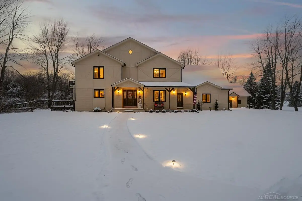 70353 Fisher RD, Romeo, MI 48065 - Image #1