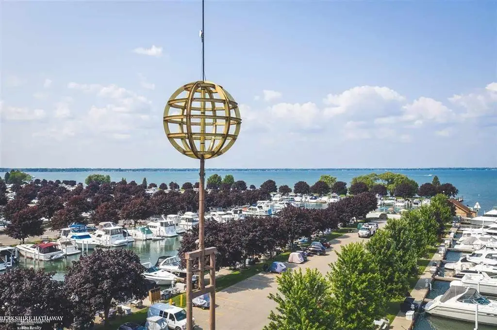 41700 Conger Bay #184 DR, Harrison Charter Township, MI 48045 - Image #1