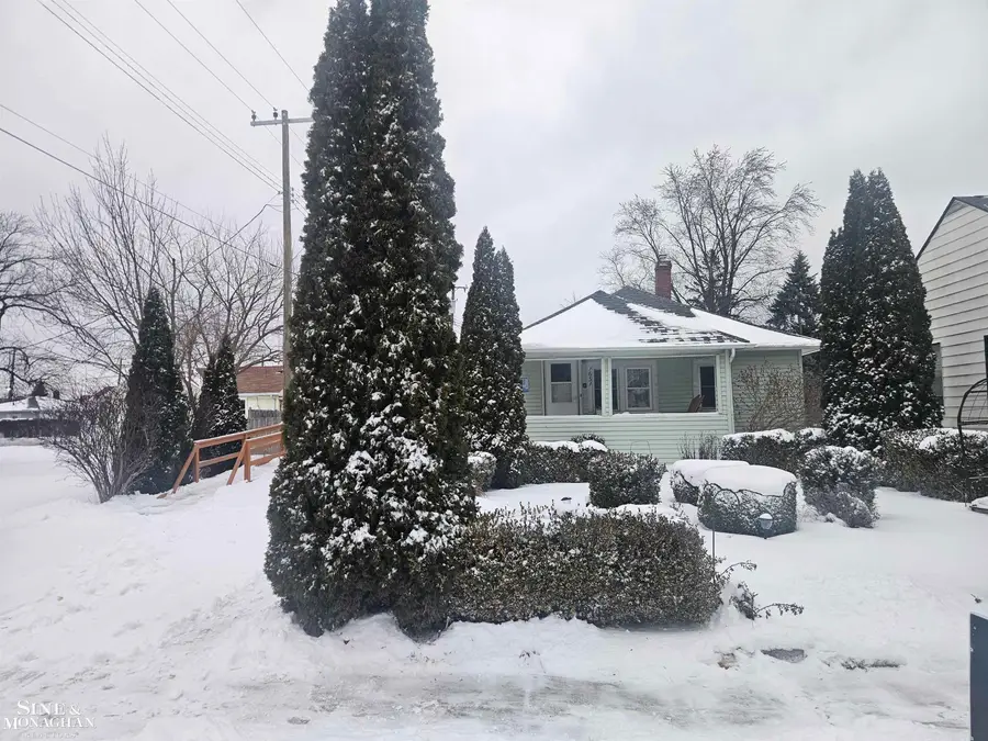 1631 Wells ST, Port Huron, MI 48060 - Image #2