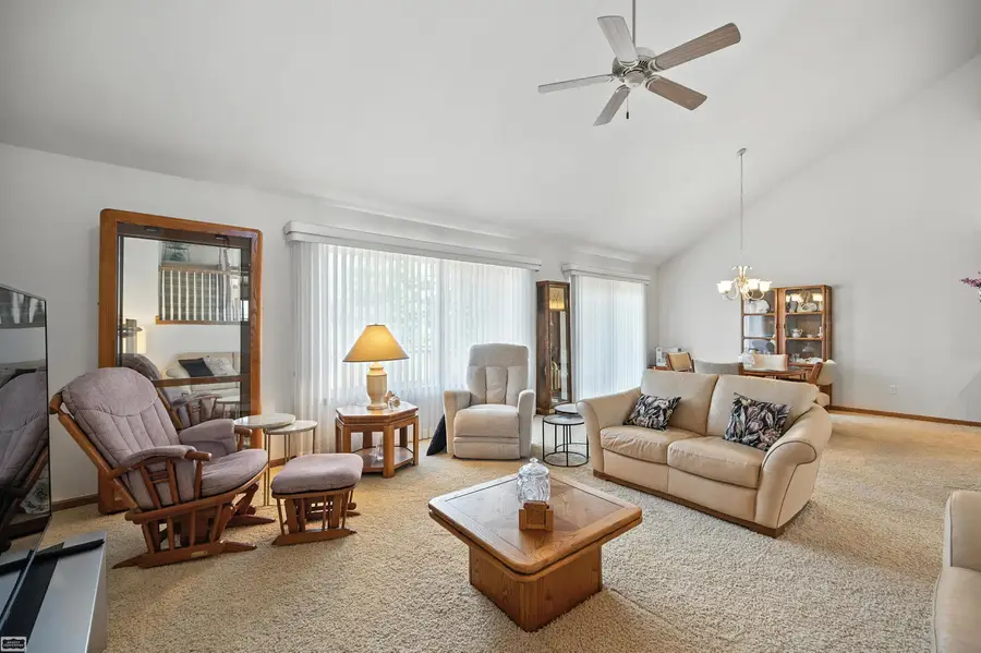 33831 Au Sable DR, Chesterfield, MI 48047 - Image #3