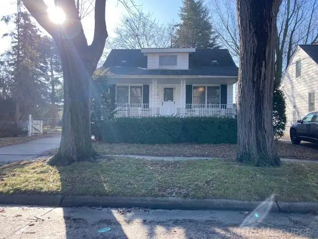 8442 Central ST, Center Line, MI 48015 - Image #1