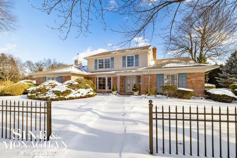 286 Grosse Pointe BLVD, Grosse Pointe Farms, MI 48236 - Image #2