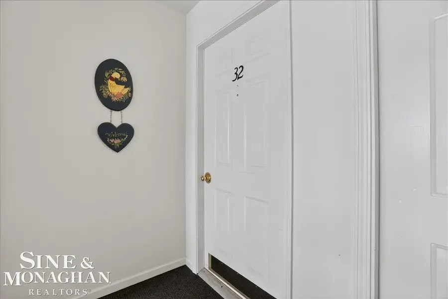 1700 River RD, Marysville, MI 48040 - Image #2