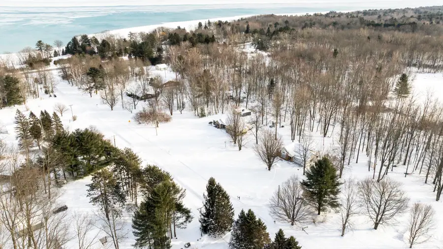 7178 Townsend RD, Applegate, MI 48401 - Image #2