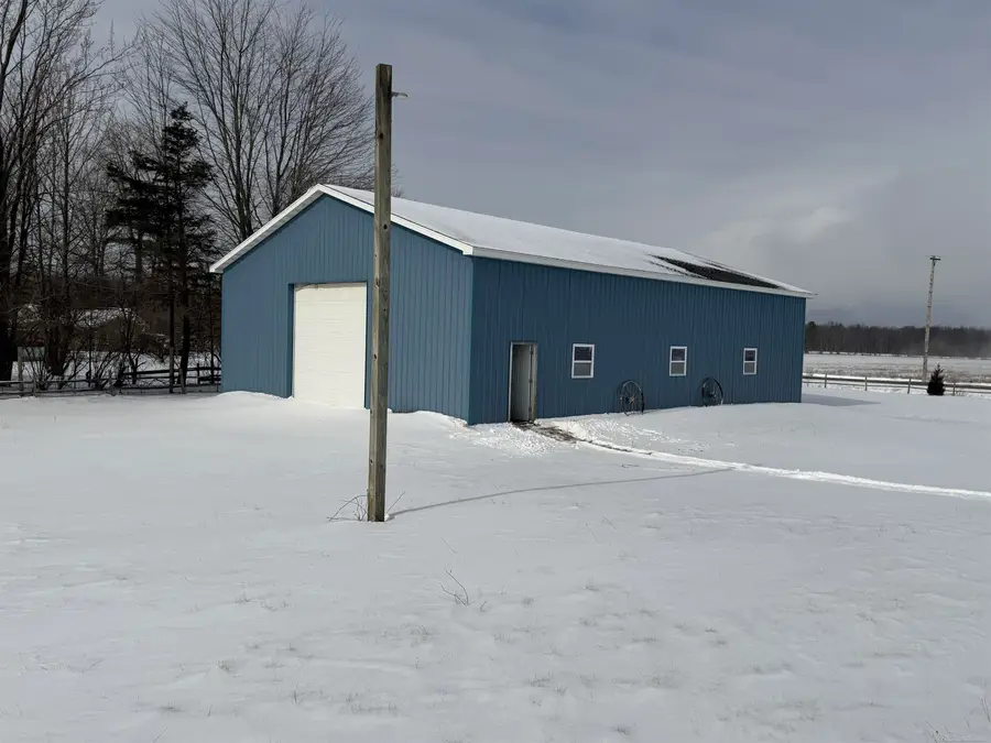 21265 Swan Creek RD, Merrill, MI 48637 - Image #3