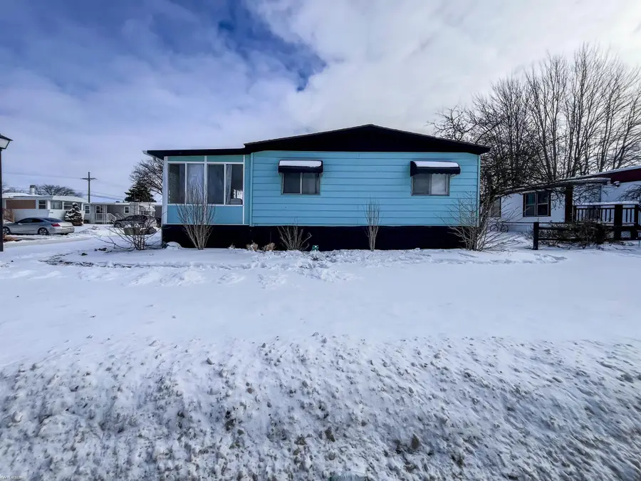 5270 Argyle CT, Sterling Heights, MI 47310 - Image #3