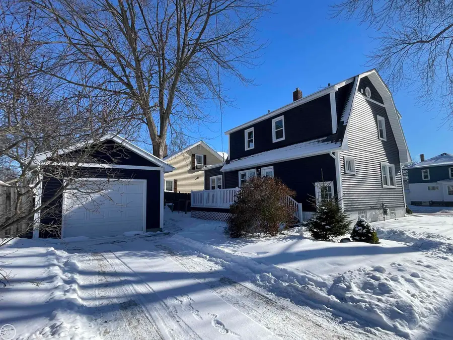 1133 Chestnut ST, Port Huron, MI 48060 - Image #2