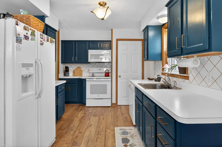 19795 Macel ST, Roseville, MI 48066 - Image #3