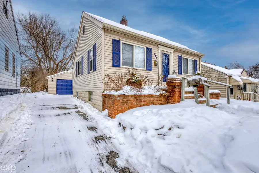 635 E Tennyson AVE, Pontiac, MI 48340 - #3