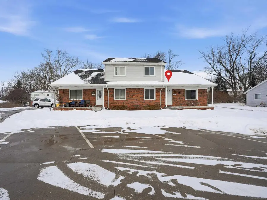 46723 Shelby CT, Shelby Charter Township, MI 48317 - Image #3