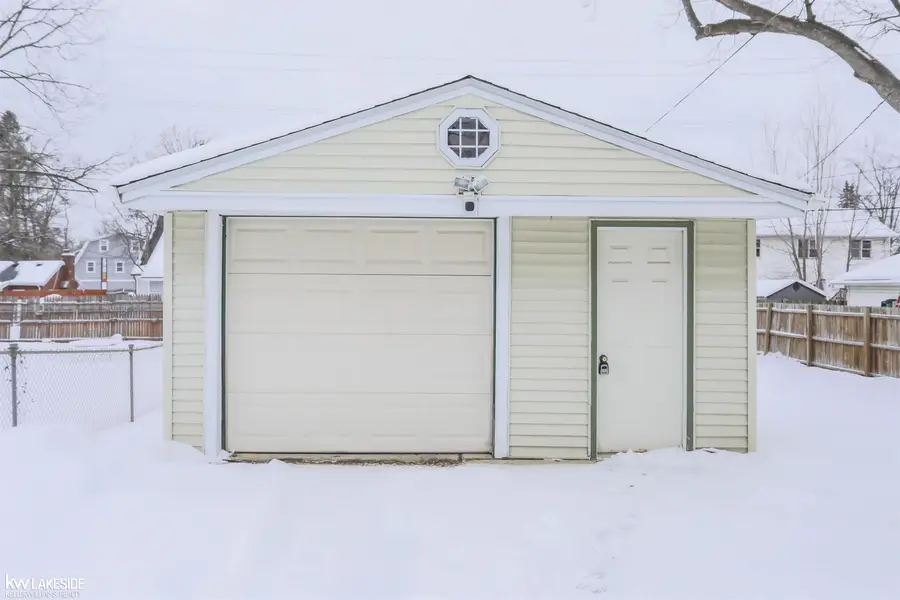 223 Fairgrove ST, Romeo, MI 48065 - Image #3