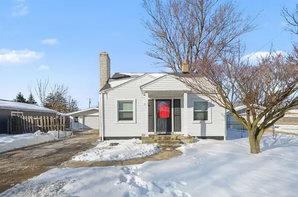 28925 Rosebriar ST, StClairShores, MI 48081