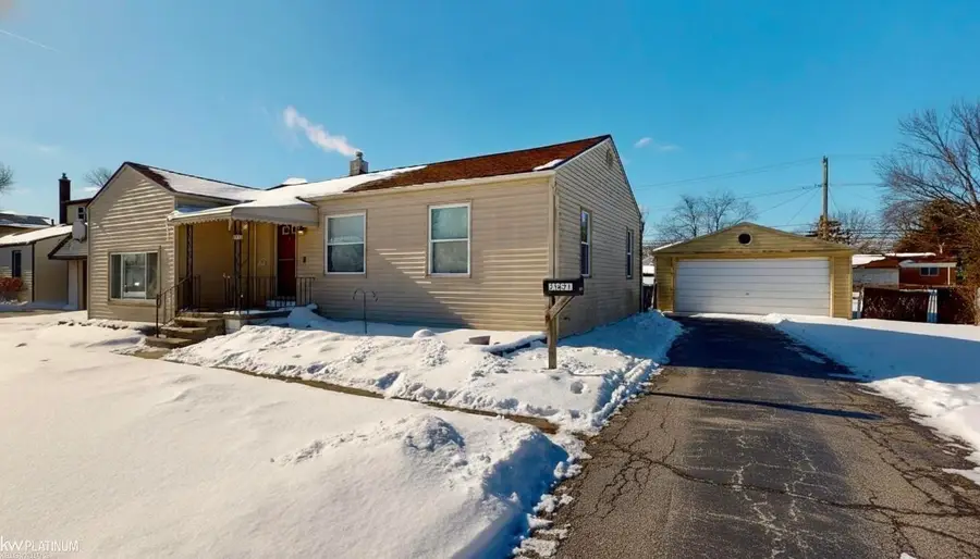 26671 Belleair, Roseville, MI 48066 - Image #2