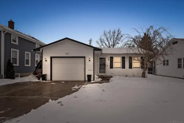 641 Saint Marys AVE, Monroe, MI 48162