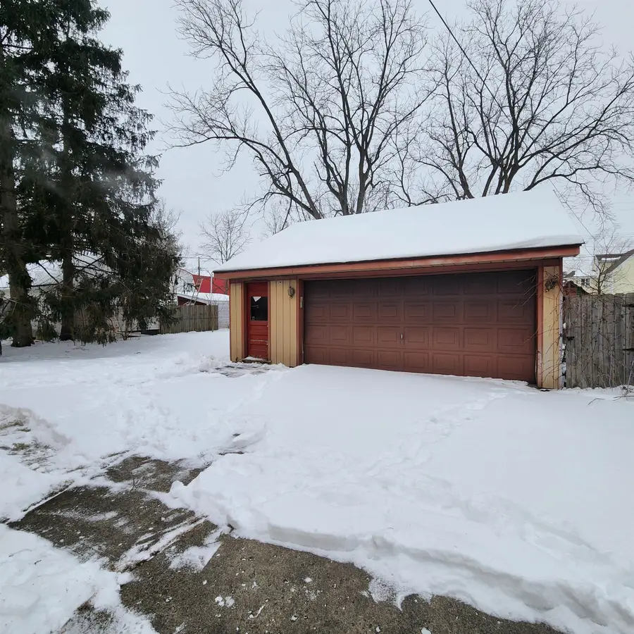 73385 Floral ST, Armada, MI 48005 - Image #2