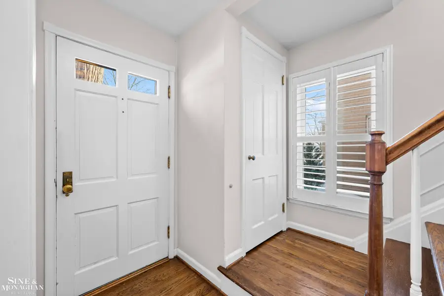 419 Maison RD, Grosse Pointe Farms, MI 48236 - Image #3