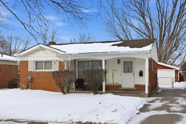 15253 Grovedale ST, Roseville, MI 48066