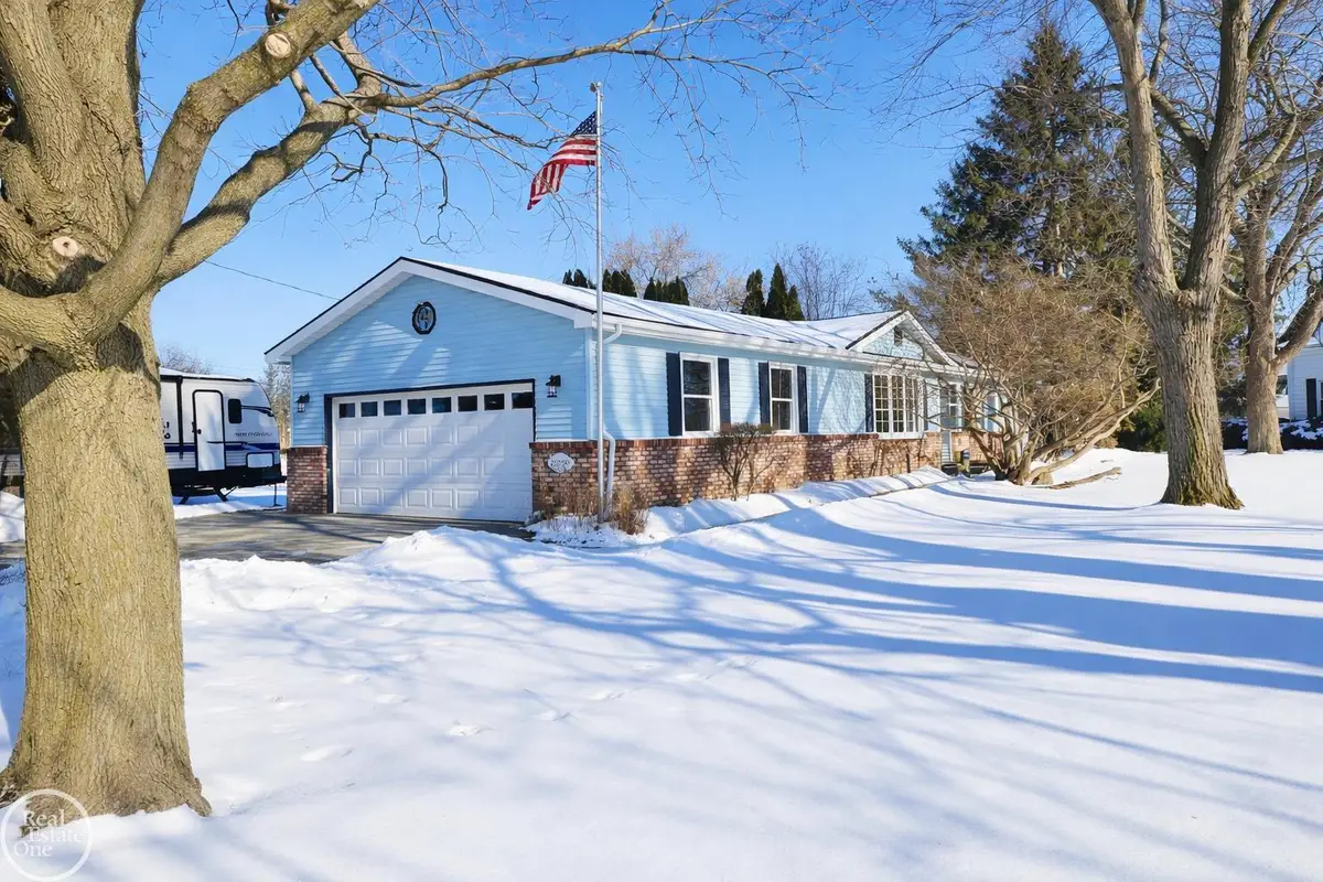 29750 Riverside Bay CT, Harrison Charter Township, MI 48045 - #1