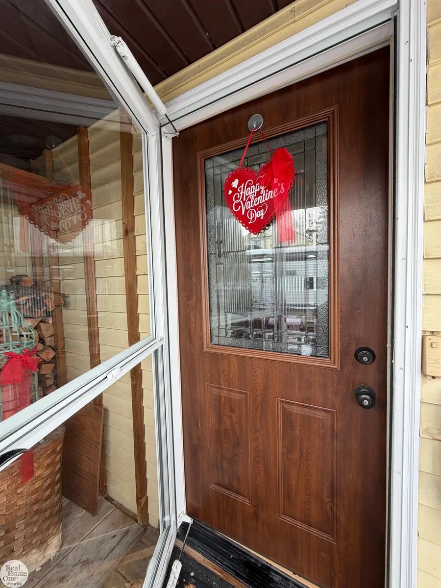 486 N Belle River AVE, Marine City, MI 48039 - Image #2